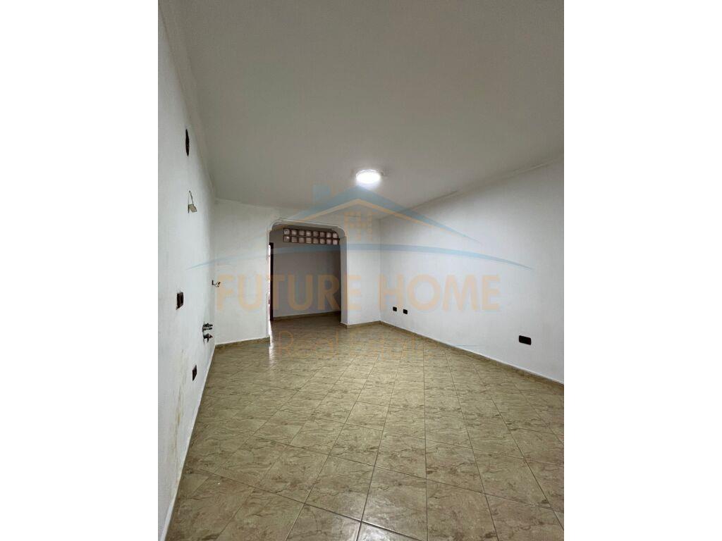 Qera Apartament 2+1+2 + Depo , Sheshi Willson , Tiranë