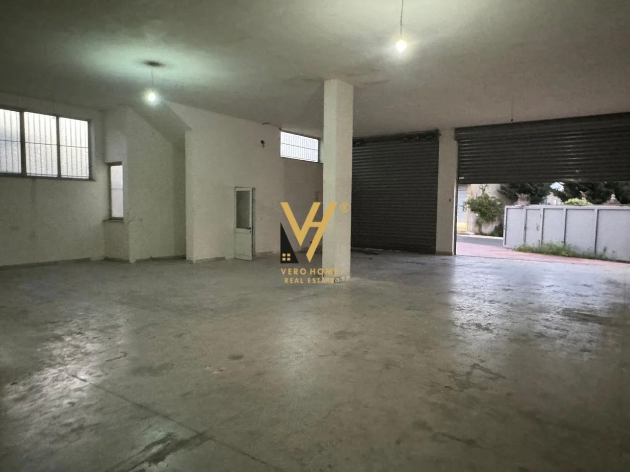 MAGAZINE 376 M2 ME QERA NE KASHAR 1.200 EURO