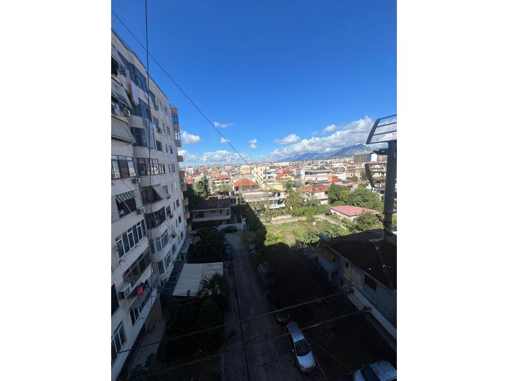 Apartament 1+1 per shitje prane Rruges Jordan Misja
