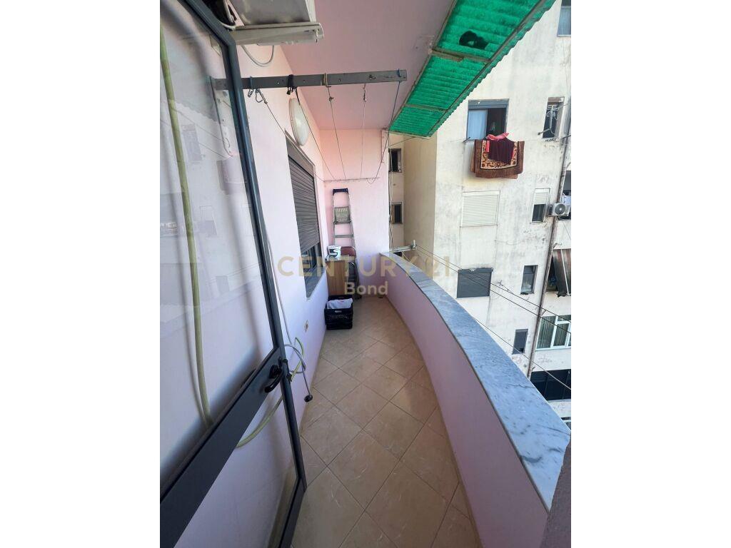 Apartament 1+1 per shitje prane Rruges Jordan Misja