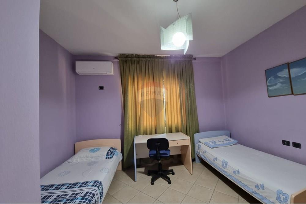 Jepet me qera apartamanet ne qender