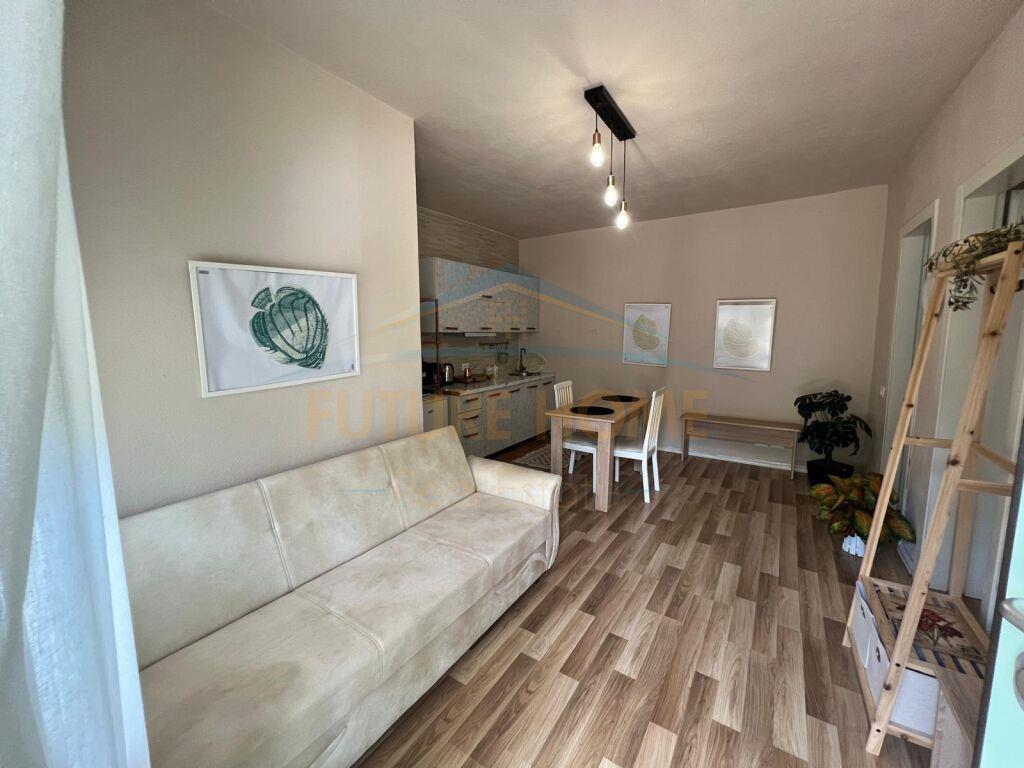 Qera ,Apartament 1+1+Post Parkimi, Shkembi i Kavajes