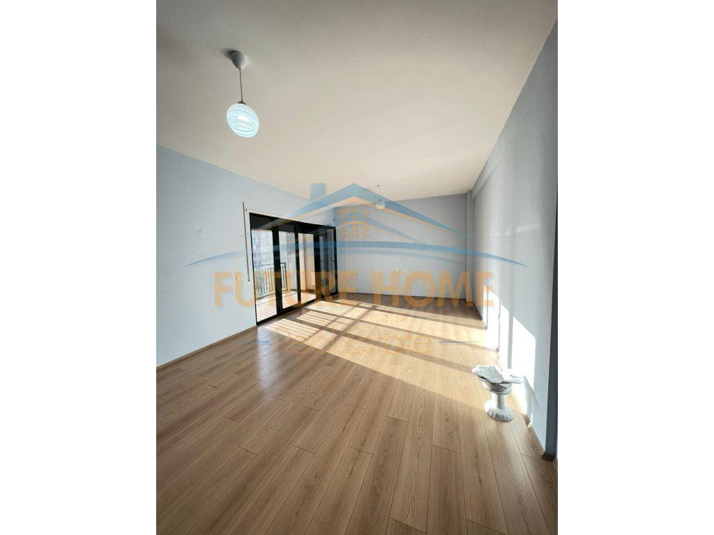 Shitet, Apartament 2+1,Unaza e Re, Tiranë