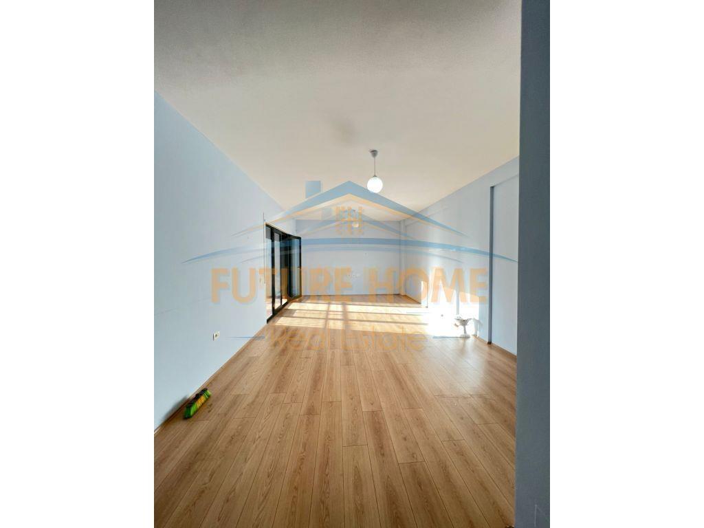 Shitet, Apartament 2+1,Unaza e Re, Tiranë
