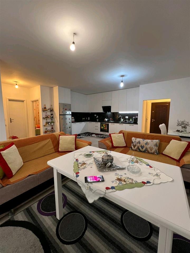 Apartament ne Shitje