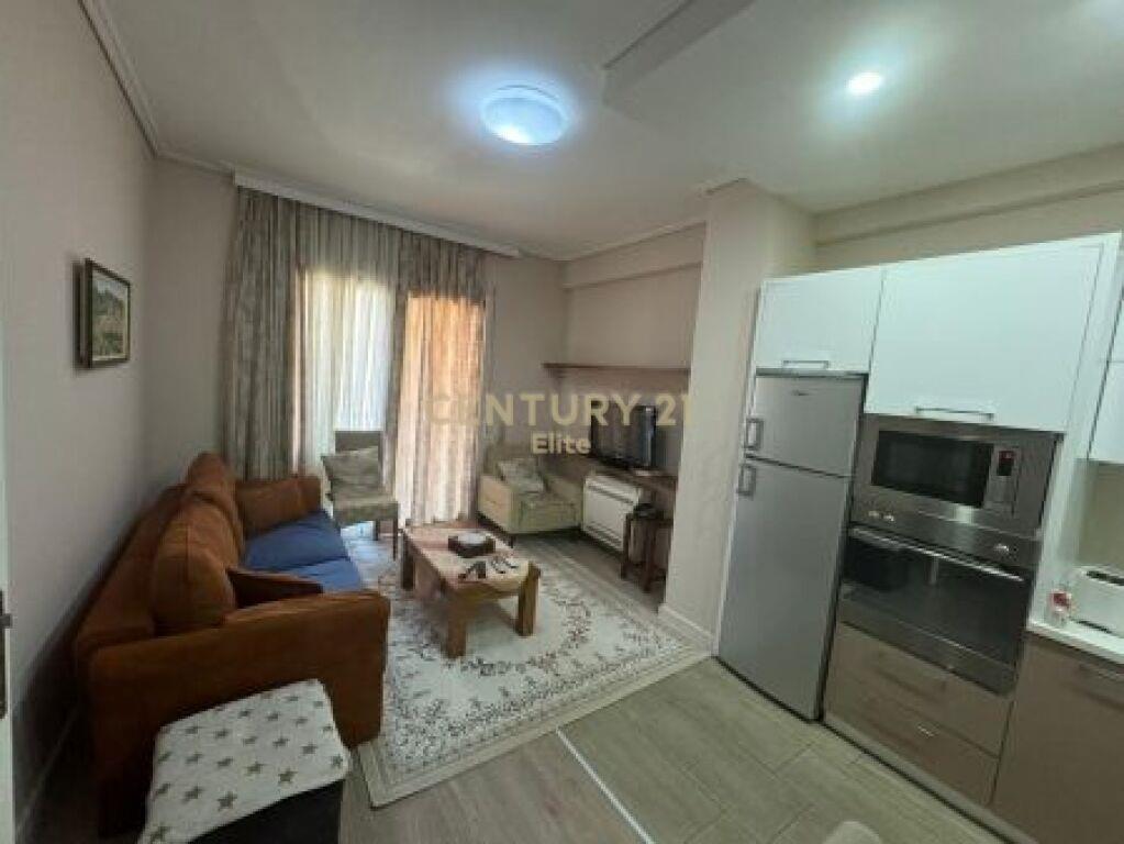 JEPET ME QIRA APARTAMENT 1+1 620 € EL101729