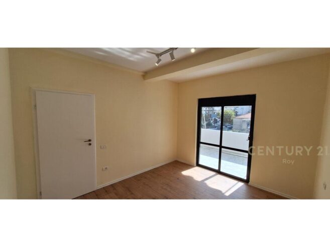 SHITET APARTAMENT 2+1 NE PLAZH !!!