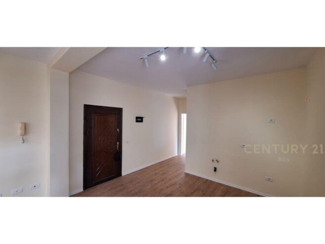 SHITET APARTAMENT 2+1 NE PLAZH !!!