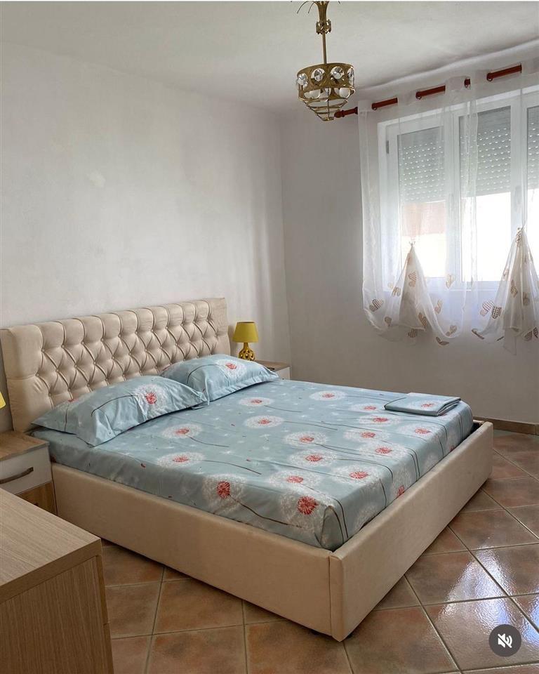 JEPET ME QERA 3+1, DURRES