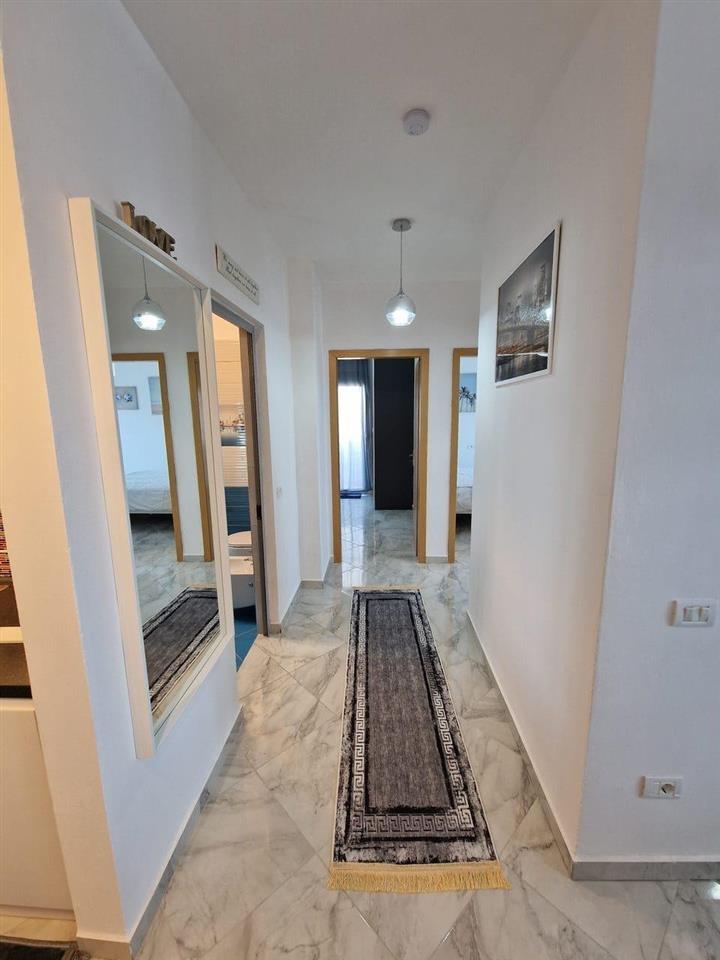 apartament me qira