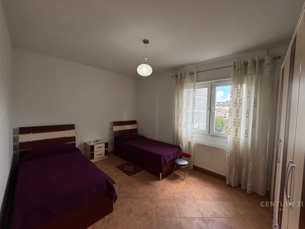 Jepet me qira 2+1 ne hyrje te Selites!IRG101759