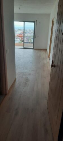 Shitet apartament 1+1/Stadiumi