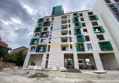 Shitet, Apartament 2+1+2, Rruga Jordan Misja, Tirane