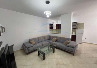 Shitet, Apartament 2+1+2, Unaza e Re