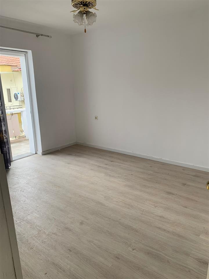 Apartment 1+1 me qira te Oxhaku 300 €