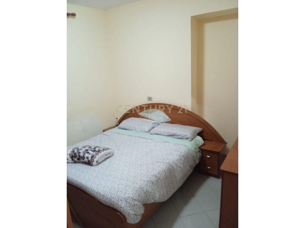 Apartament 2+1 në qera në Plazh, Durrës !!