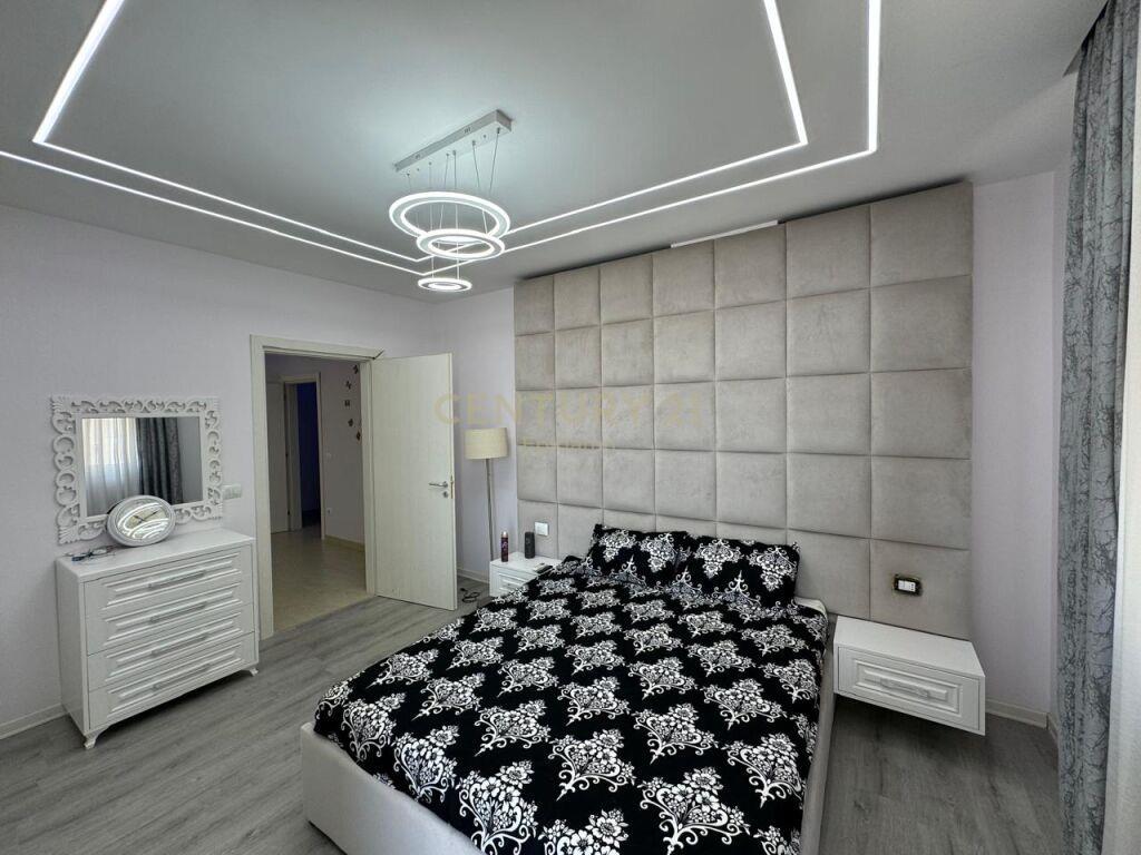 Apartament 2+1 me Qira tek Rruga e re e Portit, Durrës!