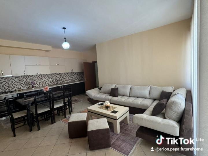 Astir tek bar Artisti 1+1 qera