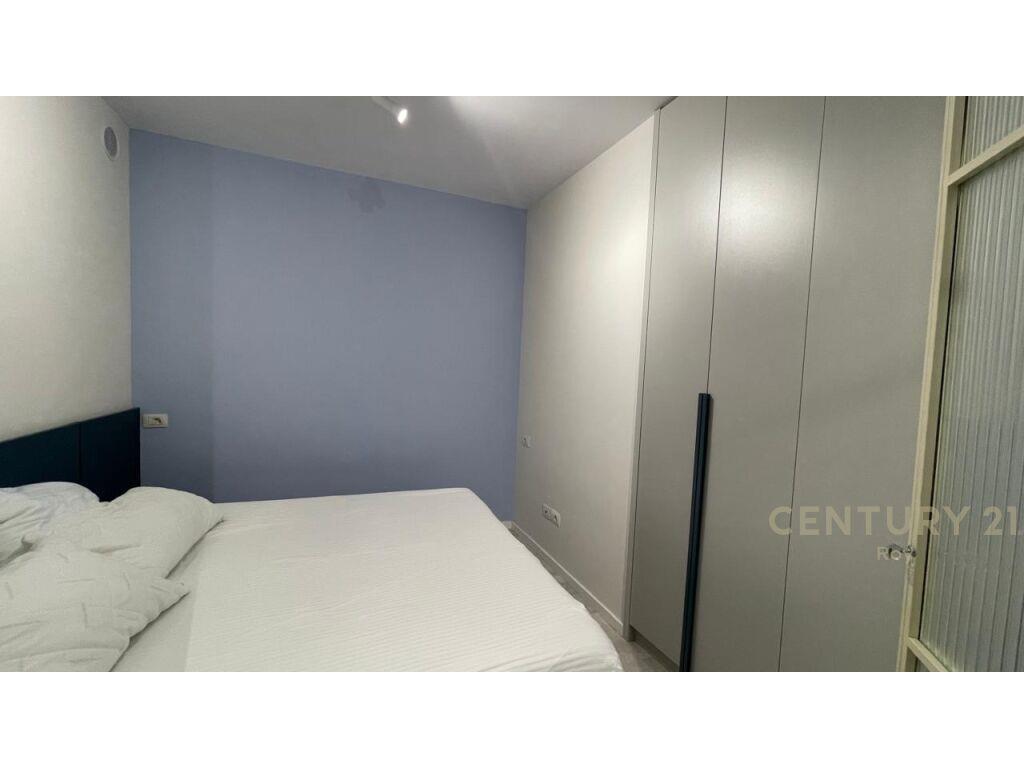 JEPET ME QERA APARTAMENT 1+1 NE GOLEM!