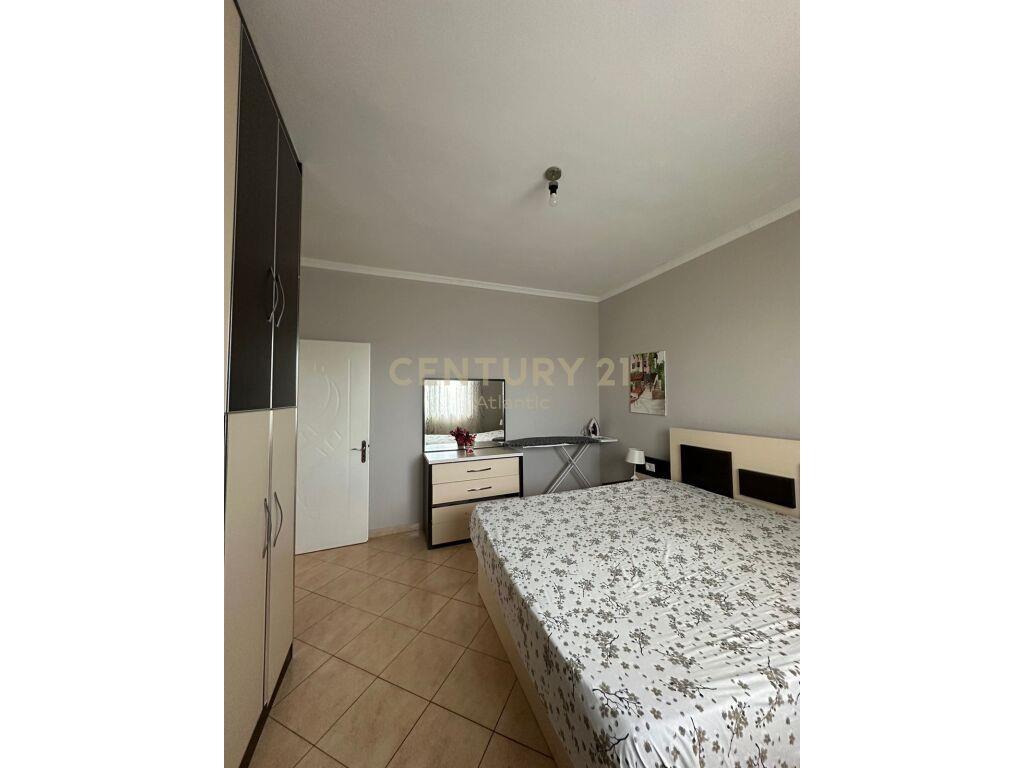 JEPET ME QERA KATI I PARE I NJE SHTEPIE PRIVATE NE SPITALLE