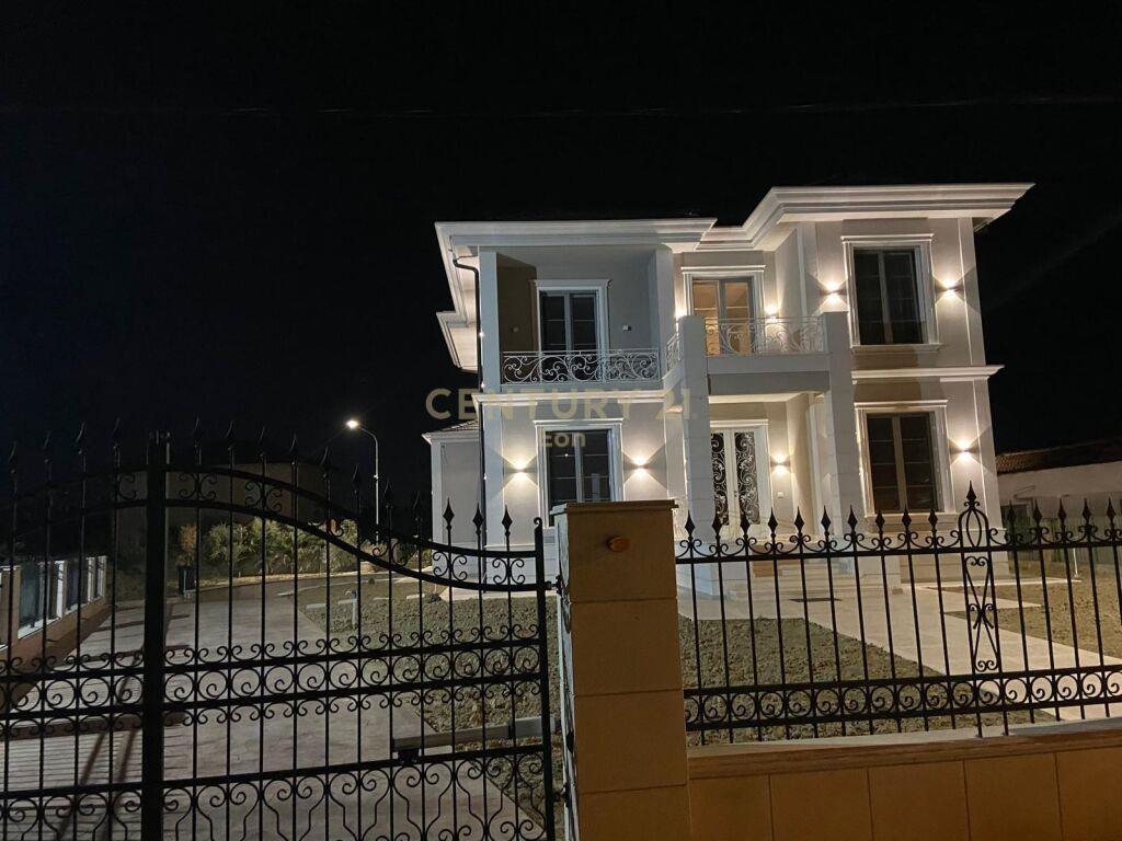 JEPET VILE PER QERA NE SHIJAK ,DURRES !!