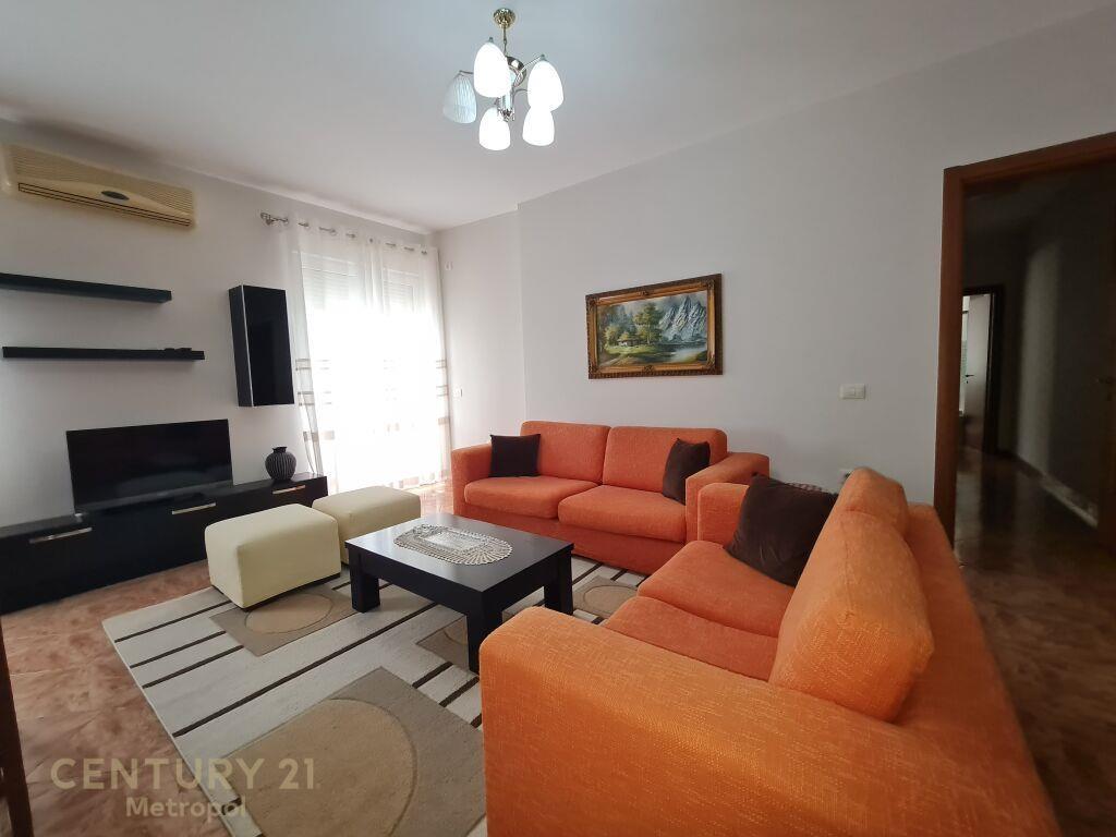 Qira | Apartament 2+1 | 9 Katëshet | 700€