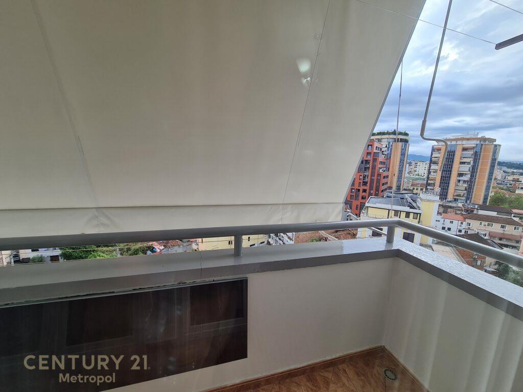 Qira | Apartament 2+1 | 9 Katëshet | 700€