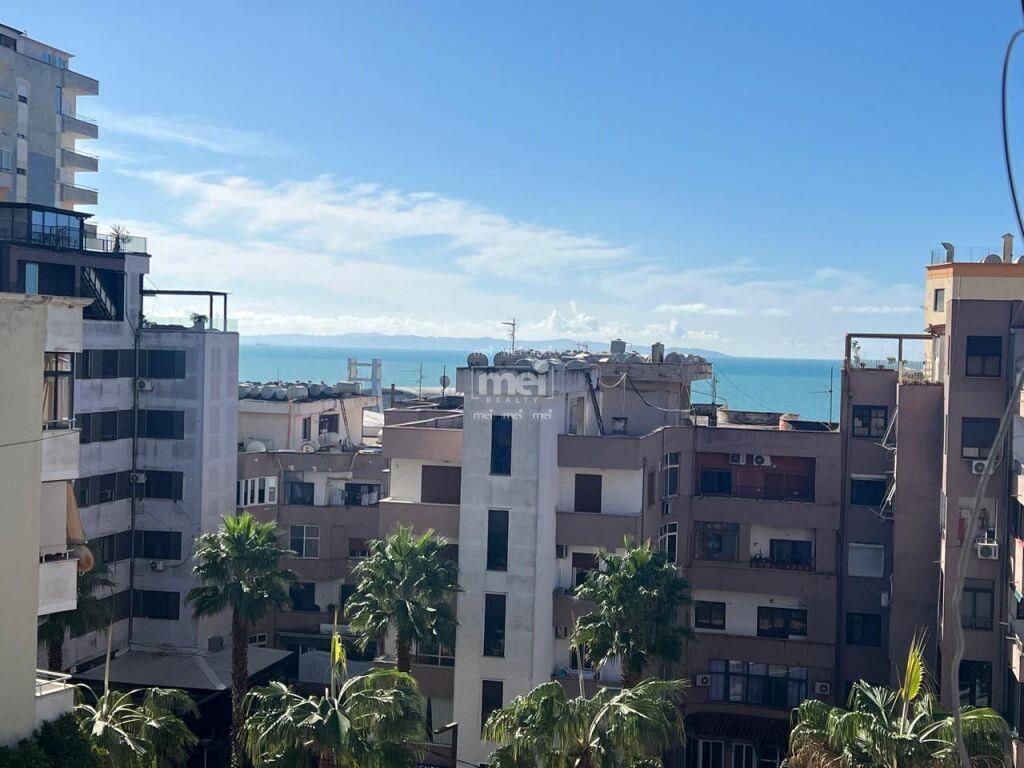 JEPET ME QIRA APARTAMENT 2+1 NE VOLLGA !