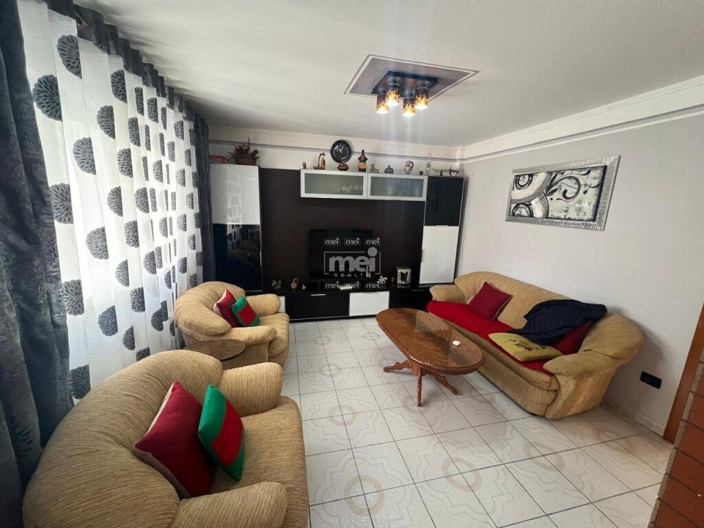 JEPET ME QIRA APARTAMENT 2+1 NE VOLLGA !