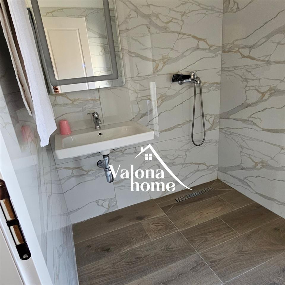 MODERN APARTMENT 2+1+2 FOR RENT IN VLORE CENTER