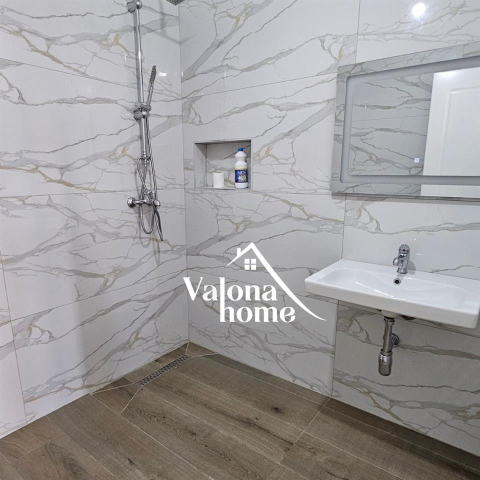 MODERN APARTMENT 2+1+2 FOR RENT IN VLORE CENTER