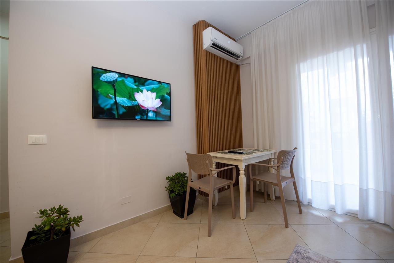 SHITET APARTAMENT 1+1 pranë Marina Bay Uji Ftohte Vlorë