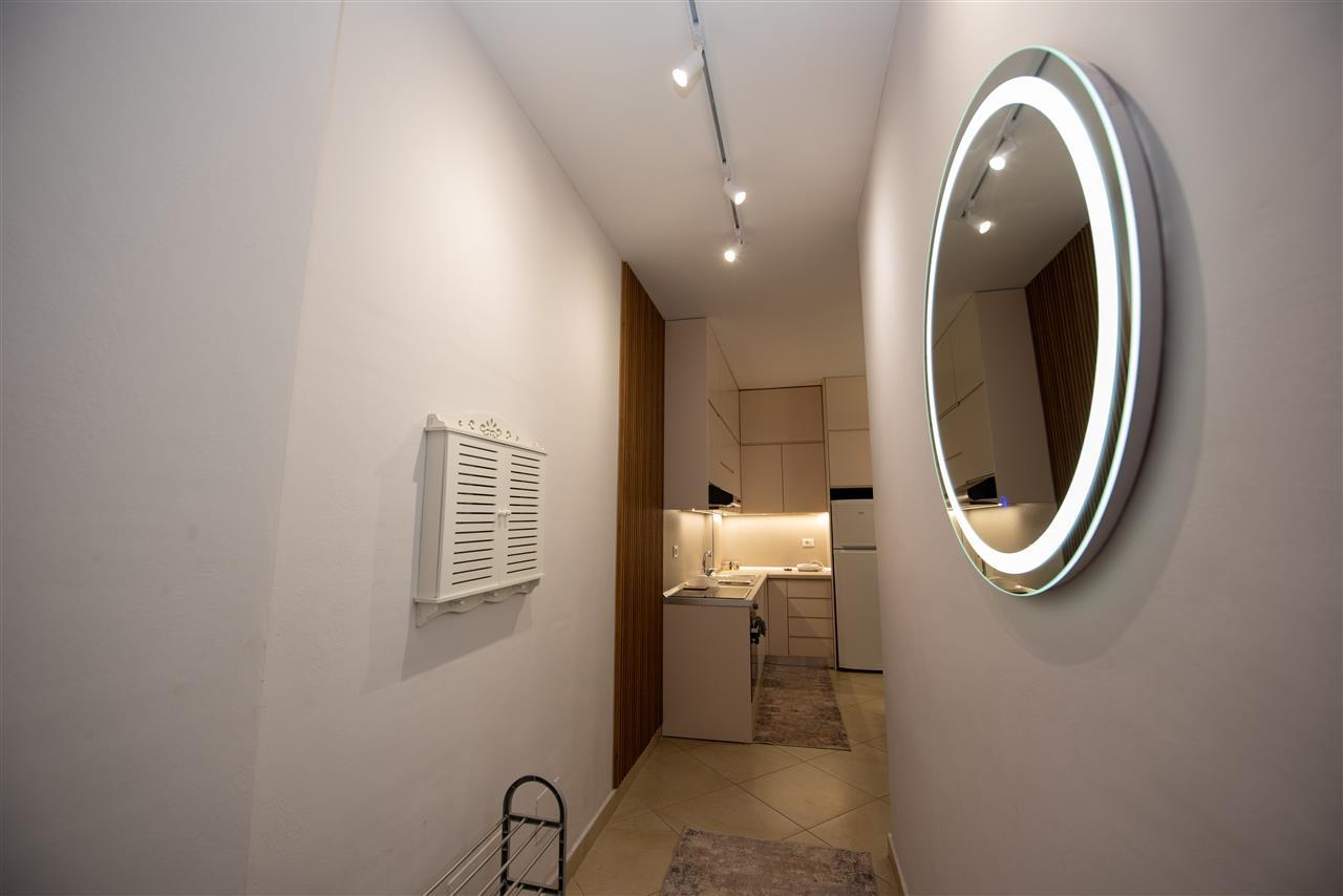 SHITET APARTAMENT 1+1 pranë Marina Bay Uji Ftohte Vlorë