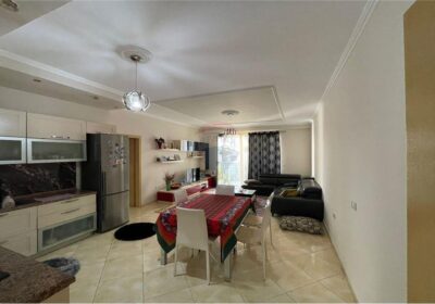 Apartament 2+1 ne shitje Yzberisht!
