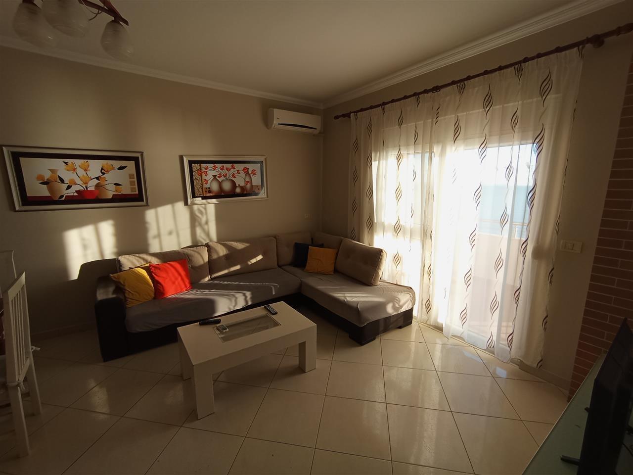 APARTAMENT 1 + 1 Me QERA (VIJE E PARE DETI )