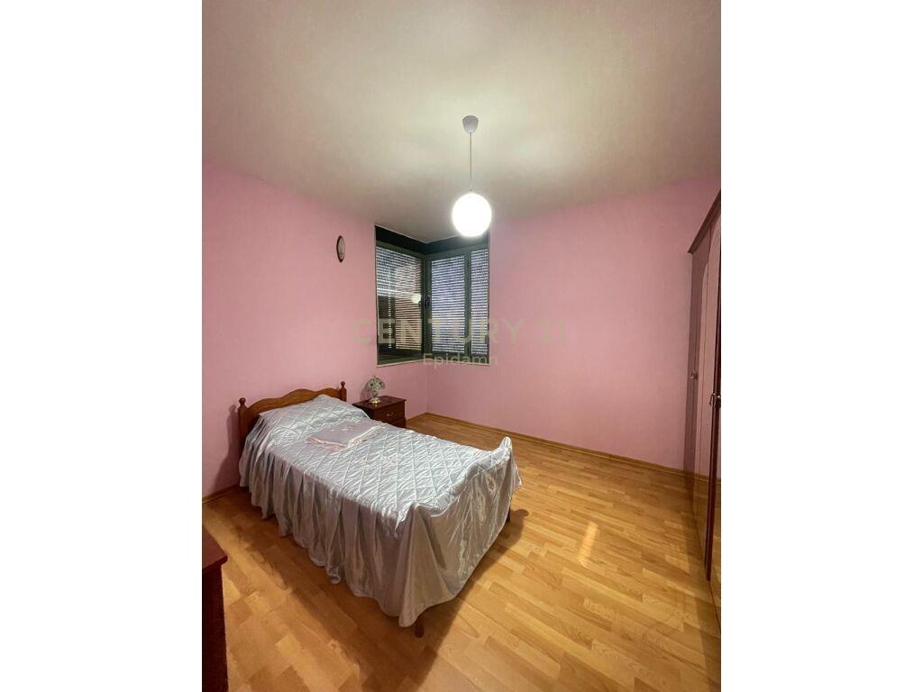 Apartament 3+1+2 me pamje deti për Qira në Vollga, Durrës –