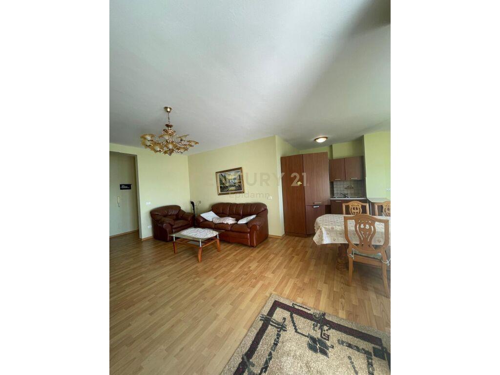 Apartament 3+1+2 me pamje deti për Qira në Vollga, Durrës –