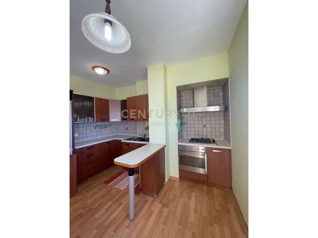 Apartament 3+1+2 me pamje deti për Qira në Vollga, Durrës –