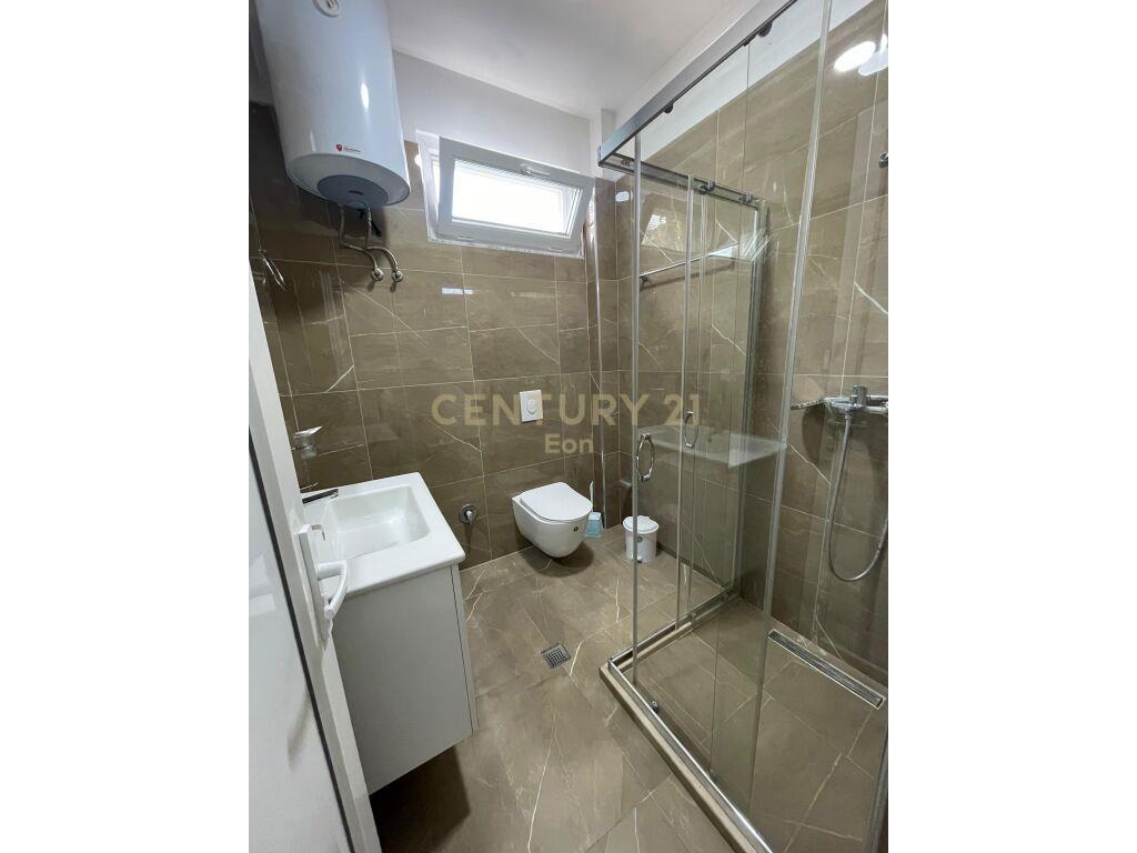 Apartament 1+1 me Qira në Shkëmbi I Kavajës, Durrës !!!