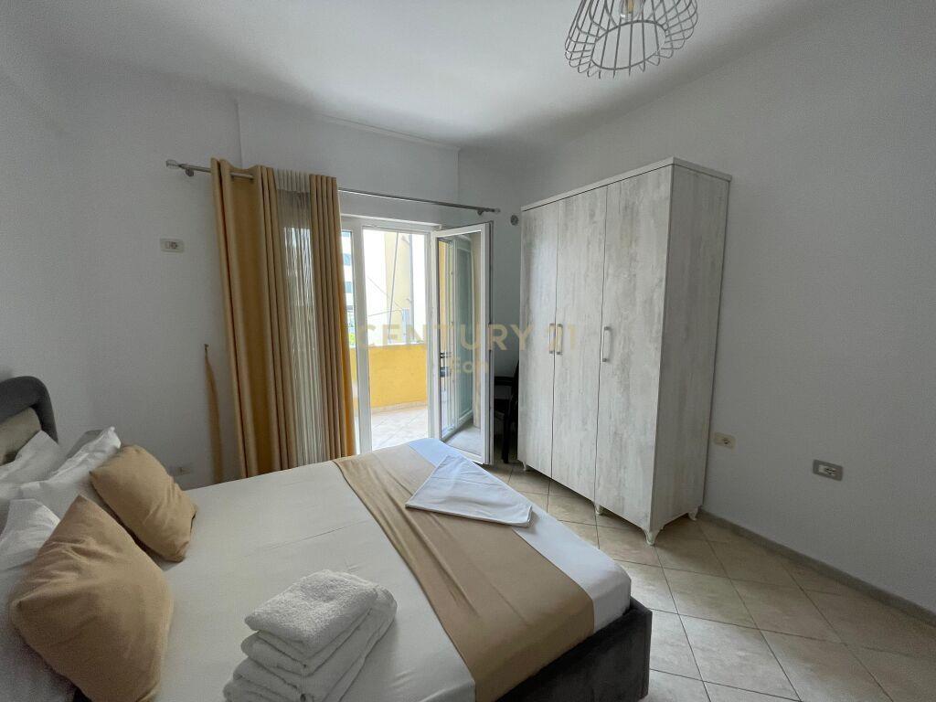 Apartament 1+1 me Qira në Shkëmbi I Kavajës, Durrës !!!