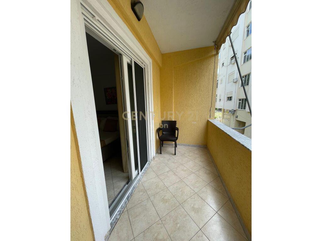 Apartament 1+1 me Qira në Shkëmbi I Kavajës, Durrës !!!