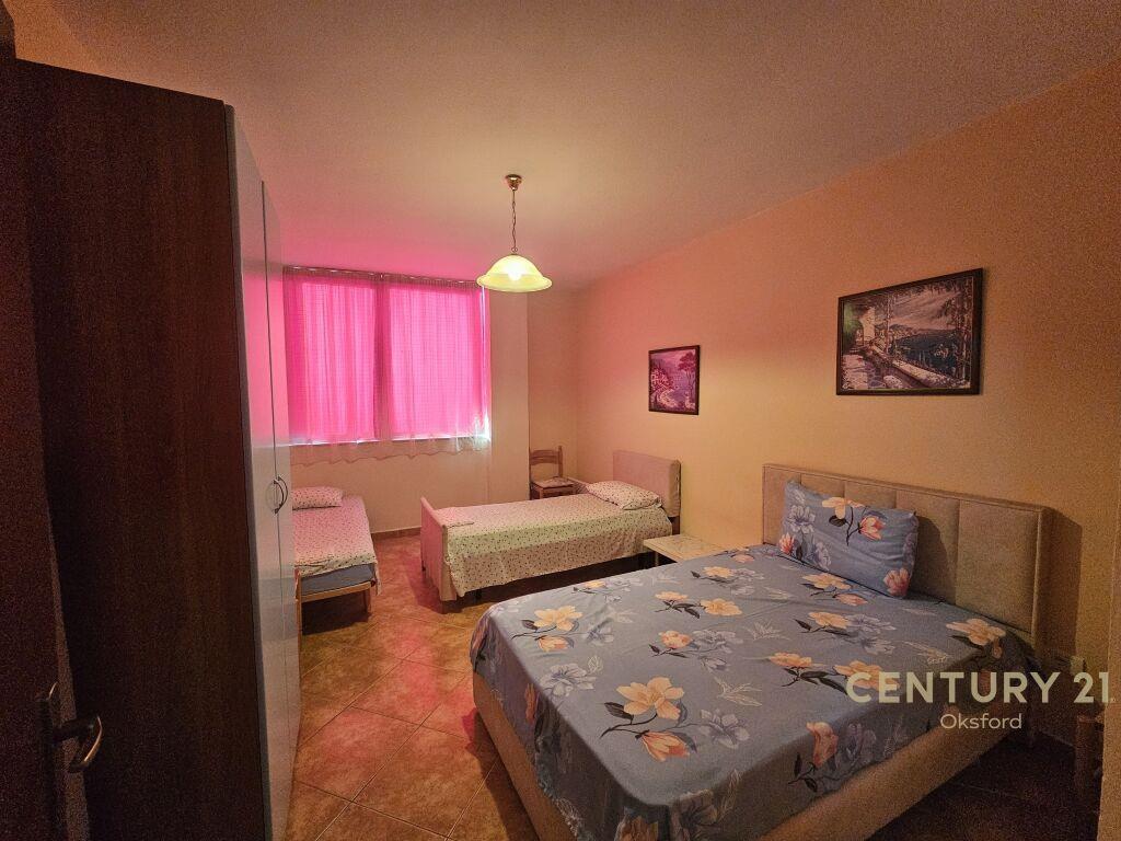 JAPIM ME QIRA APARTAMENT 2+1+2 TEK BULEVARDI ZOGU I