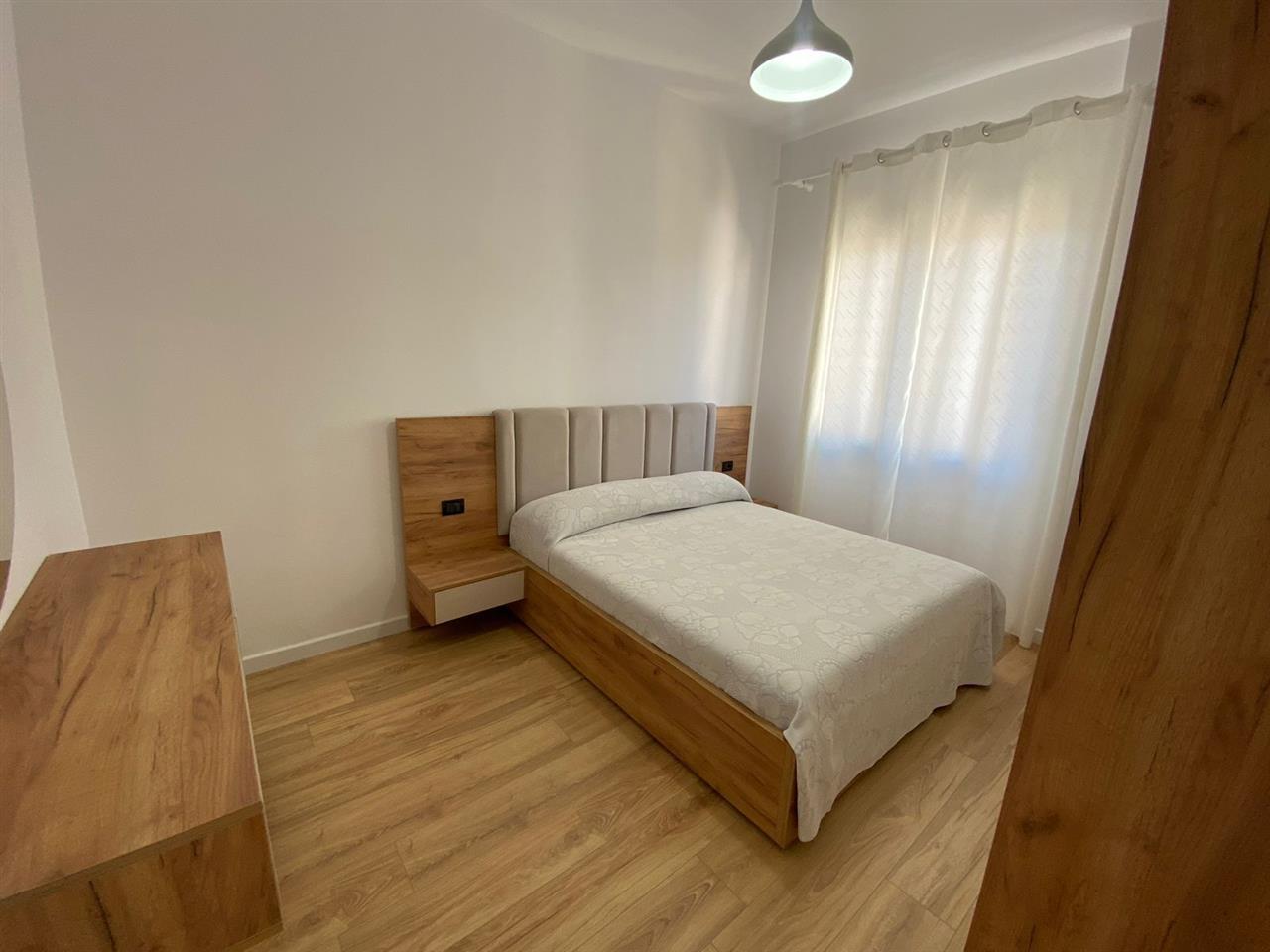 Apartament me qera 1+1
