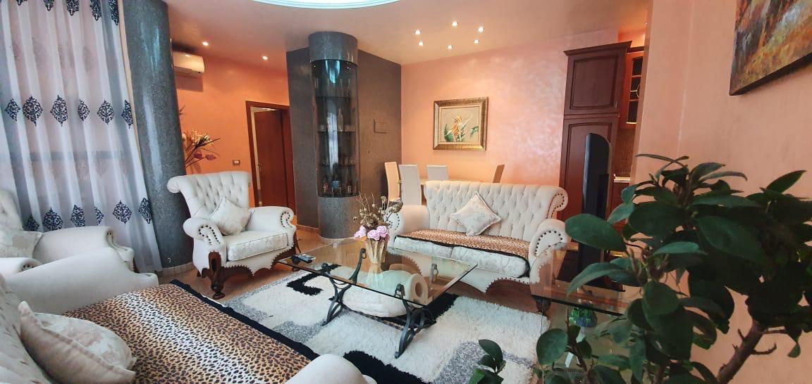 Apartament 1+1 tek Komuna e Parisit