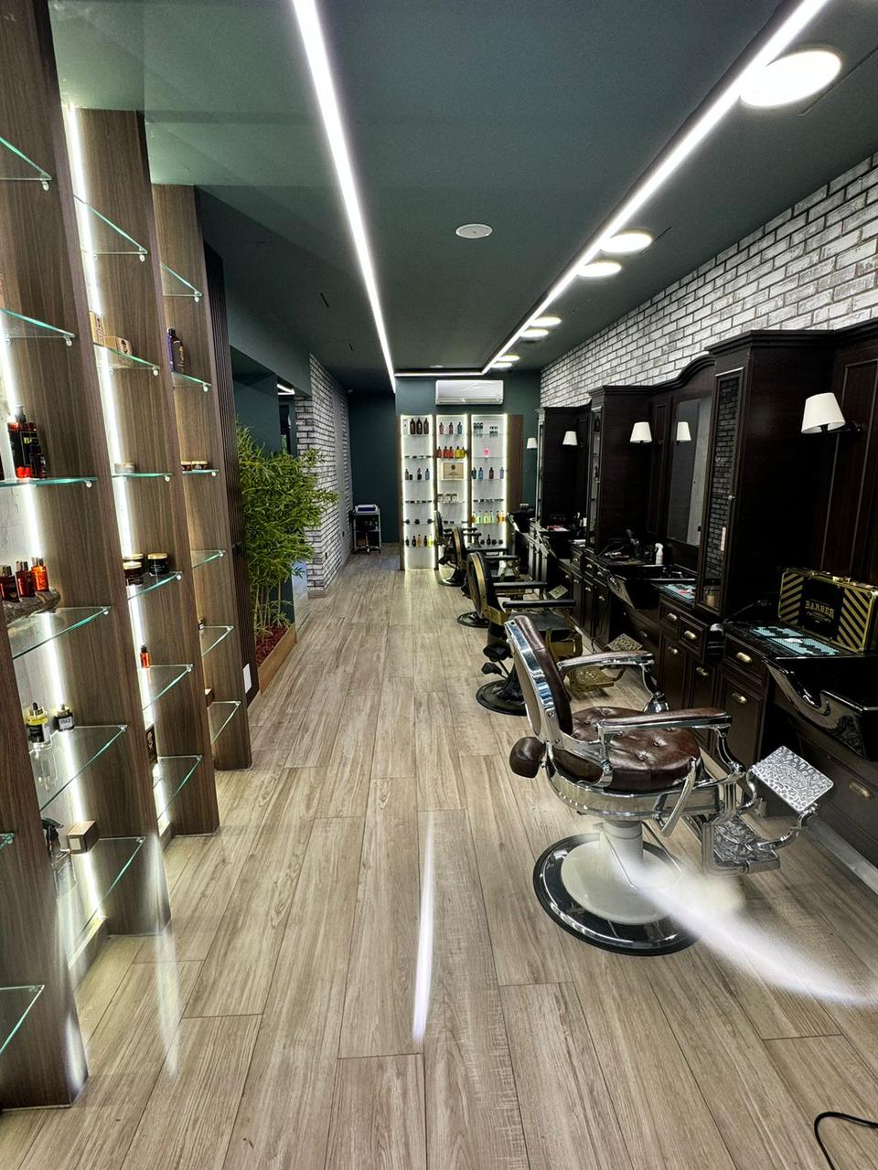 Ambient biznesi me qira tek Blloku