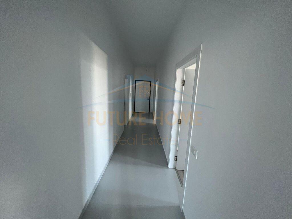 Qera ,Apartament 2+1 , Rruga e Kavajes