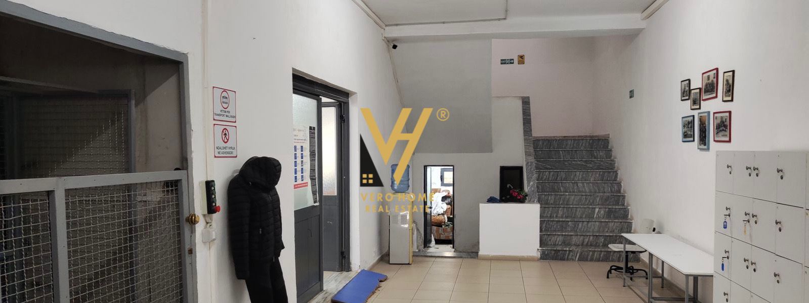 MAGAZINE ME QERA TE FABRIKA E QELQIT 4.000 EURO