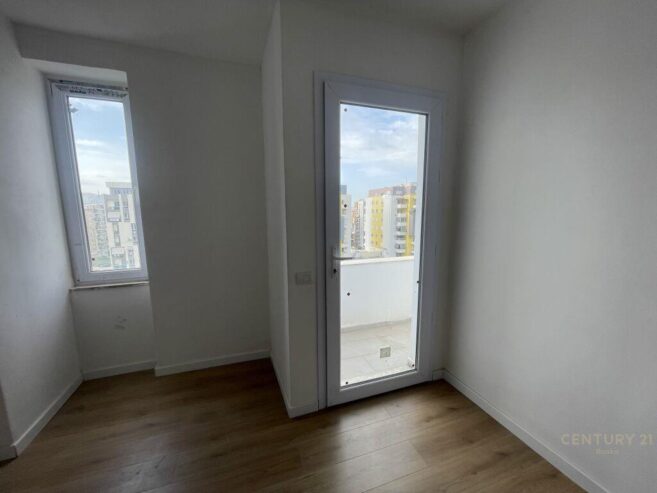 Apartament 3+1 per shitje tek Fusha166,000 € bosko101809