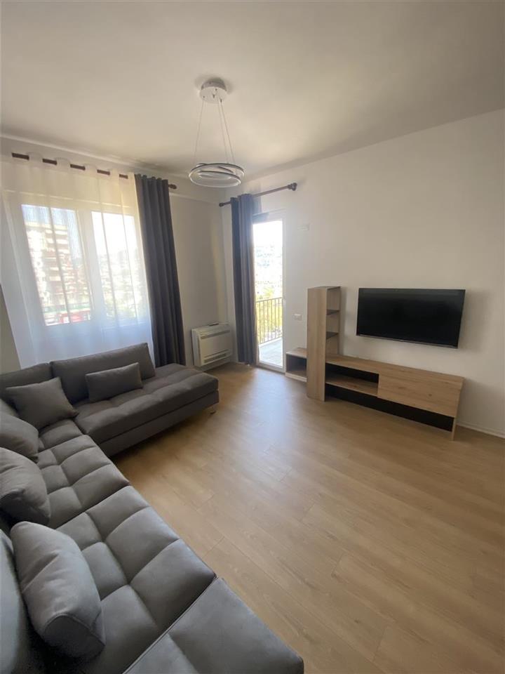 Jepet me qera apartament 1+1 te kompleksi Grand Gallery