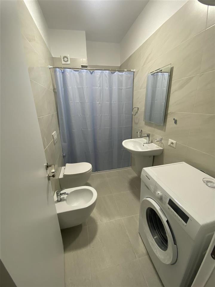 Jepet me qera apartament 1+1 te kompleksi Grand Gallery